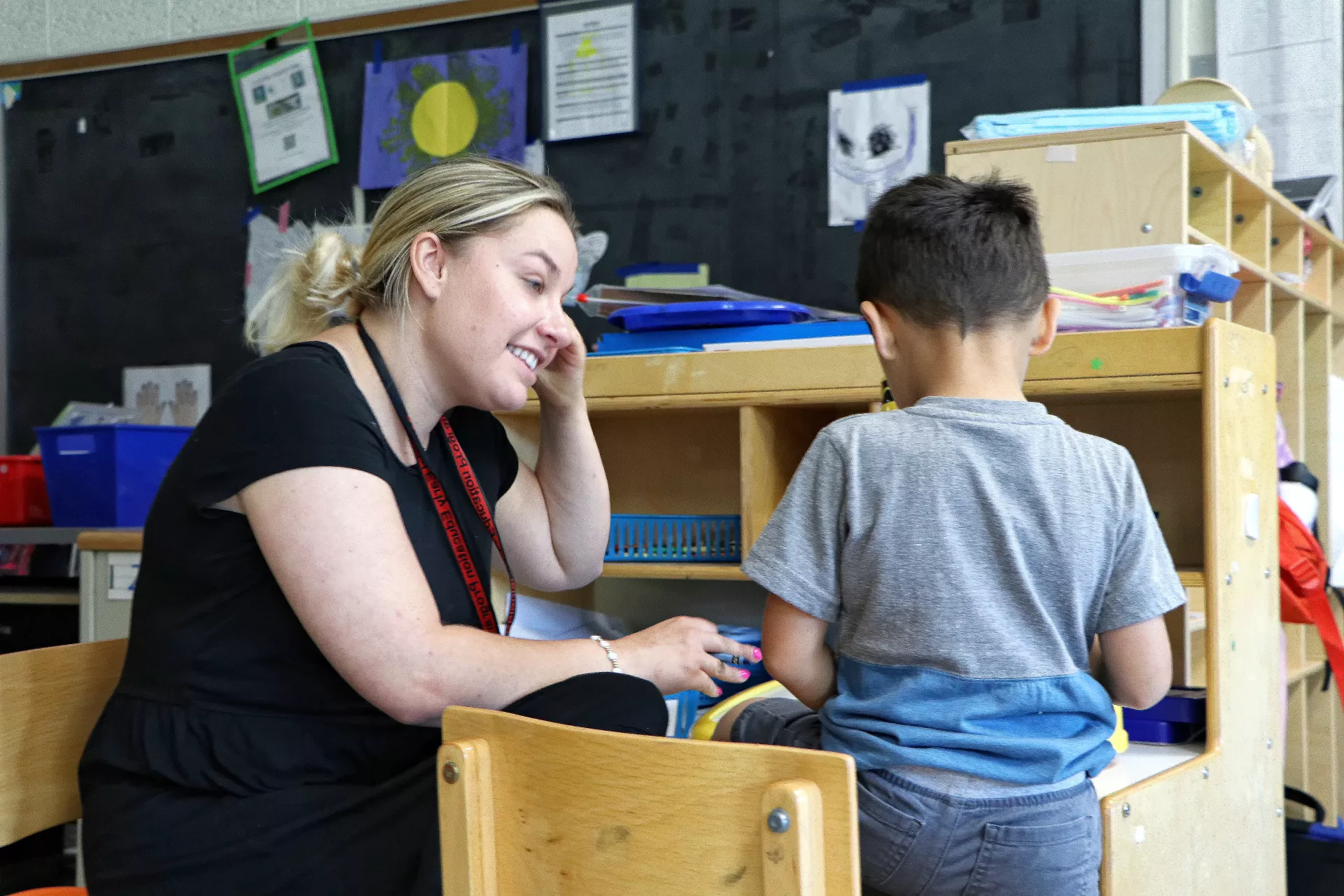 kindergarten teach at Colwyck-Leach school